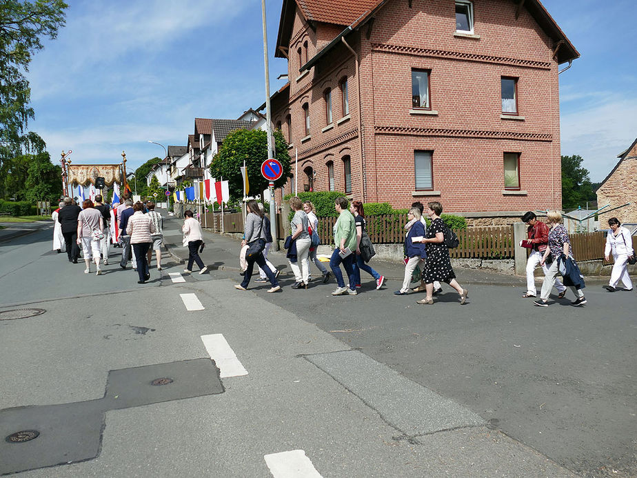 Bittprozession am Pfingstmontag (Foto: Karl-Franz Thiede)